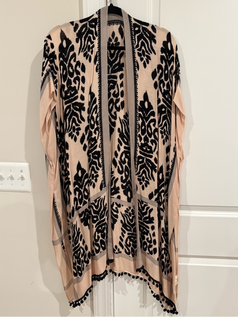 Black and Blush Patterned Open Front Kimono